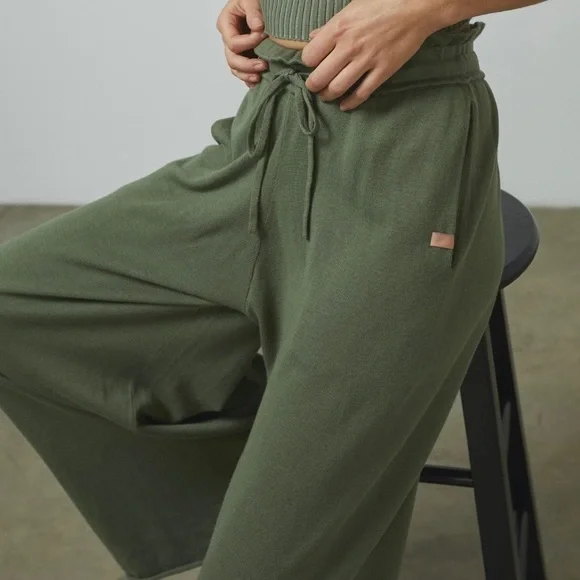 NWT Lunya Cozy Cotton Silk Relaxed Pant In Humble Green